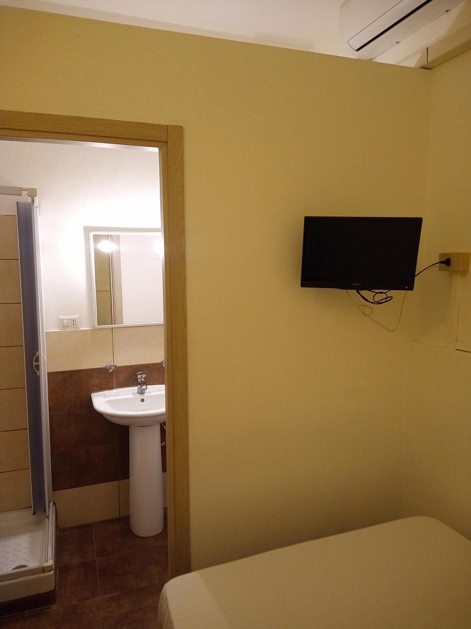 Antadia Hotell Palermo Exteriör bild