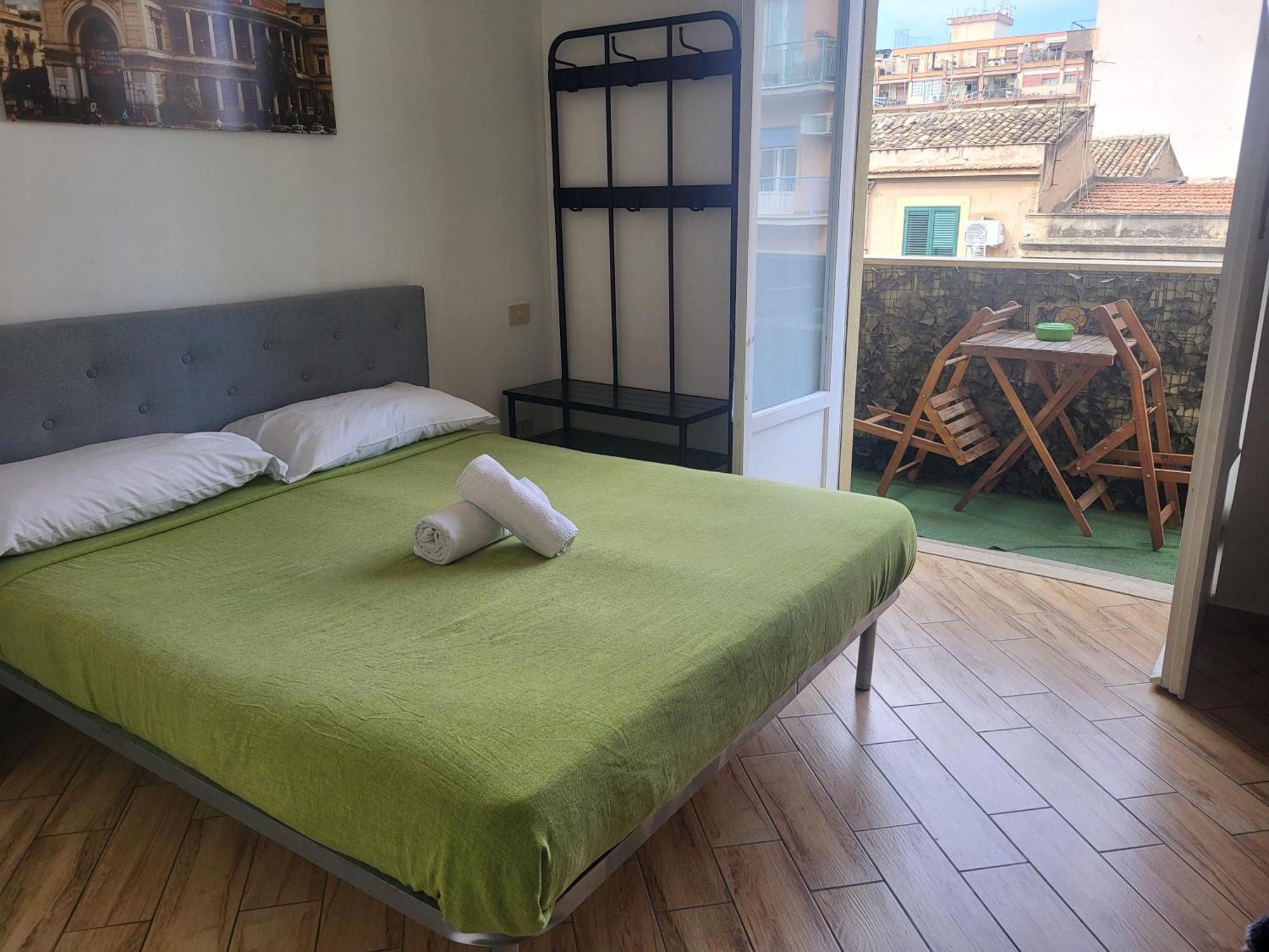 Antadia Hotell Palermo Exteriör bild